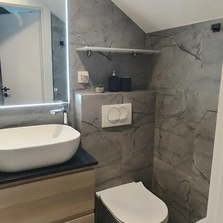 Appartamento Forrest - Private Jacuzzi&sauna