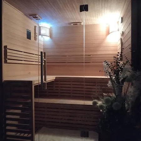 Forrest - Private Jacuzzi & Sauna *