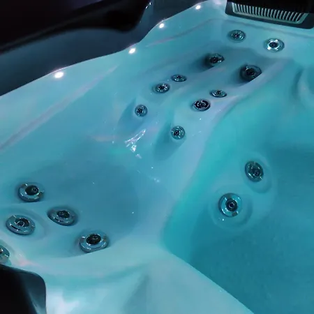 Forrest - Private Jacuzzi & Sauna Ravna Gora