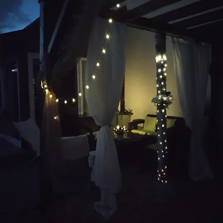 Forrest - Private Jacuzzi & Sauna رافنا غورا