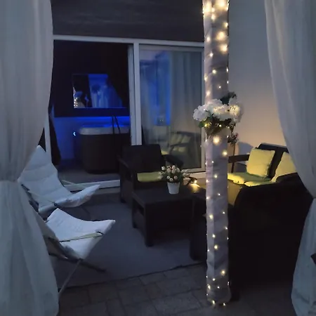 Forrest - Private Jacuzzi & Sauna