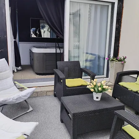 Forrest - Private Jacuzzi & Sauna *