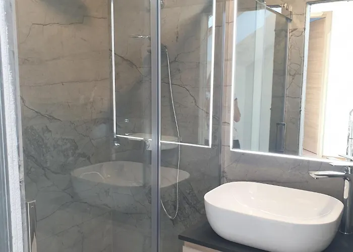 Forrest - Private Jacuzzi&sauna Appartamento *