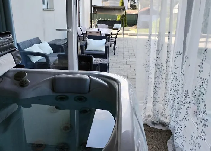 Appartamento Forrest - Private Jacuzzi&sauna